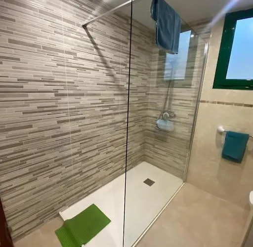 Ap 1ª Linea Playa Cucharas 科斯塔特吉塞